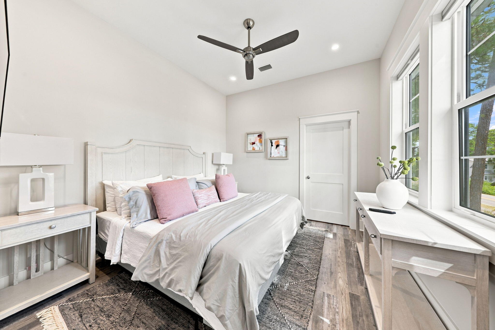 BEACH HIGHLAND - Residential