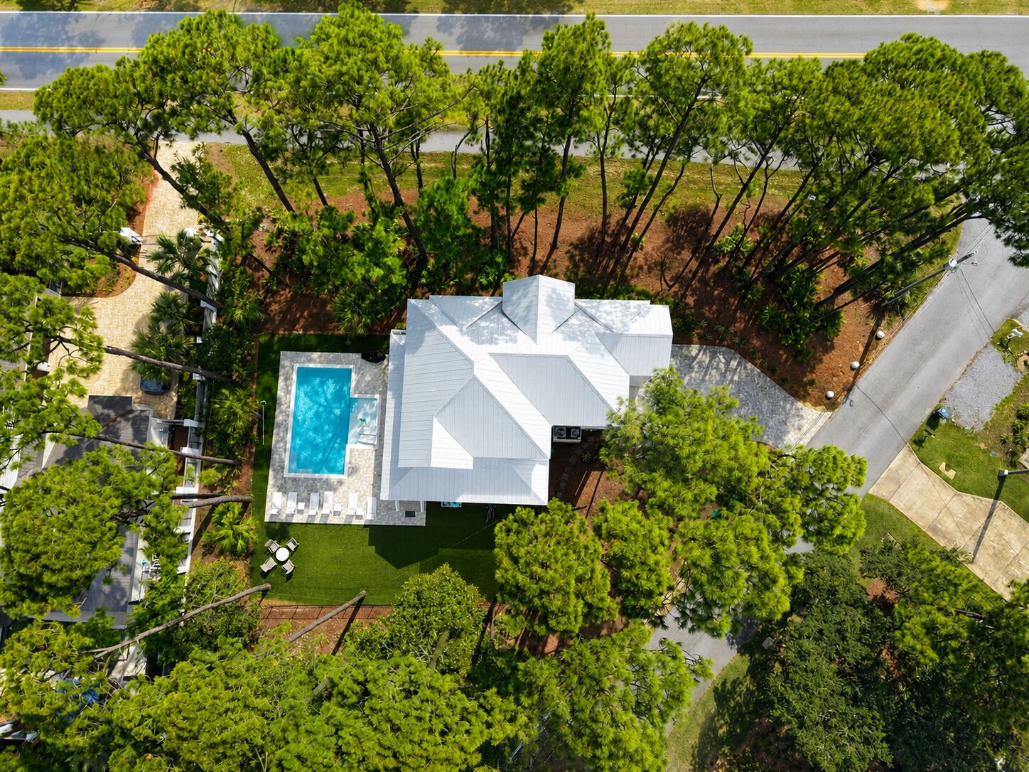 BEACH HIGHLAND - Residential