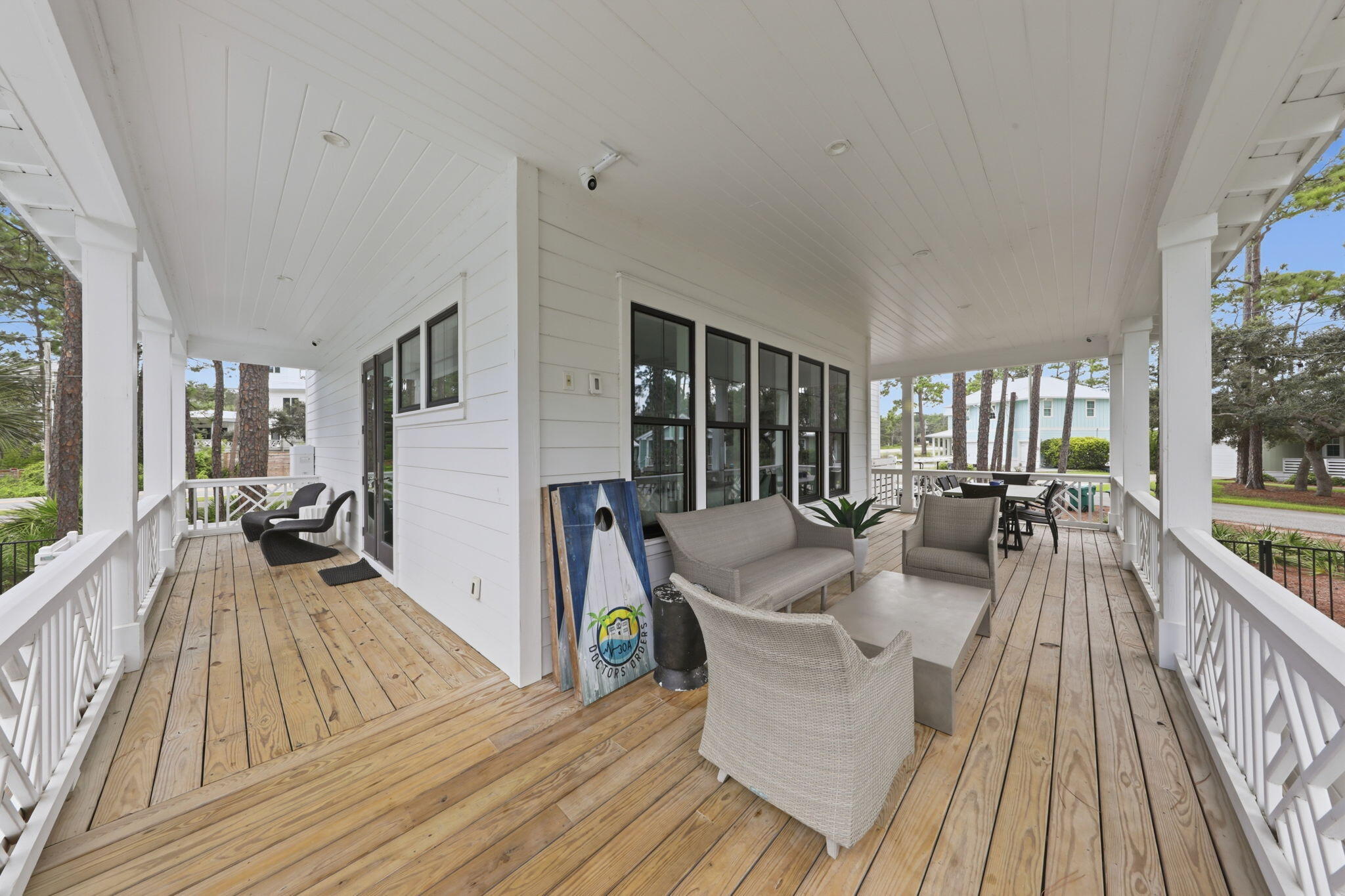 BEACH HIGHLAND - Residential