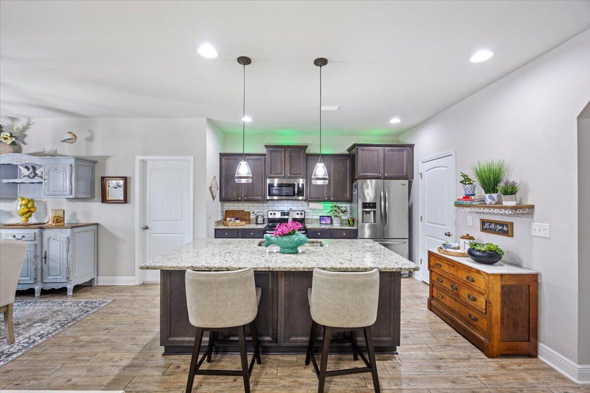 WATERFORD SOUND - Residential