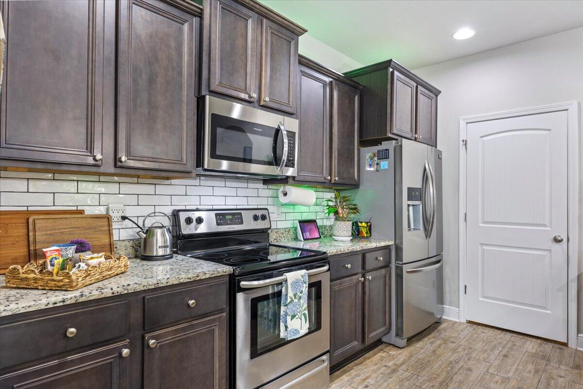 WATERFORD SOUND - Residential