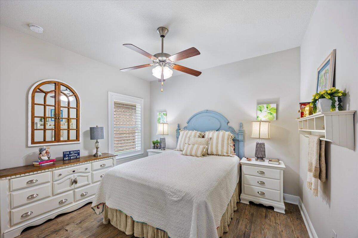 WATERFORD SOUND - Residential