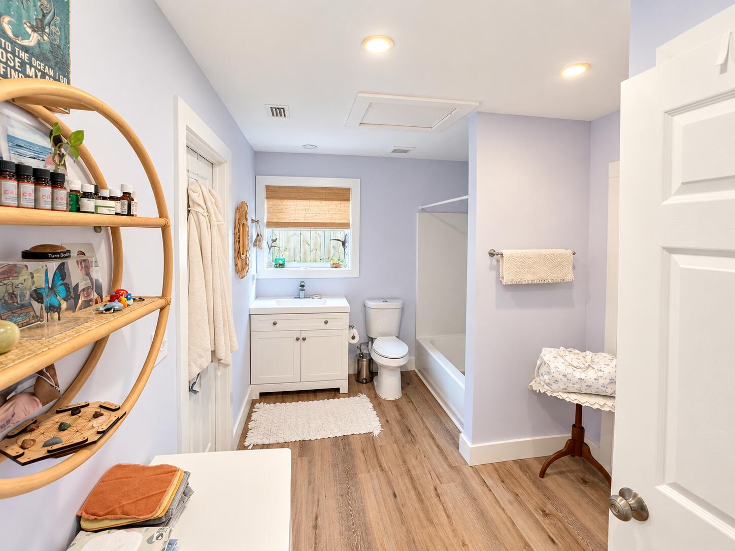 LAGUNA BEACH ESTATES - Residential