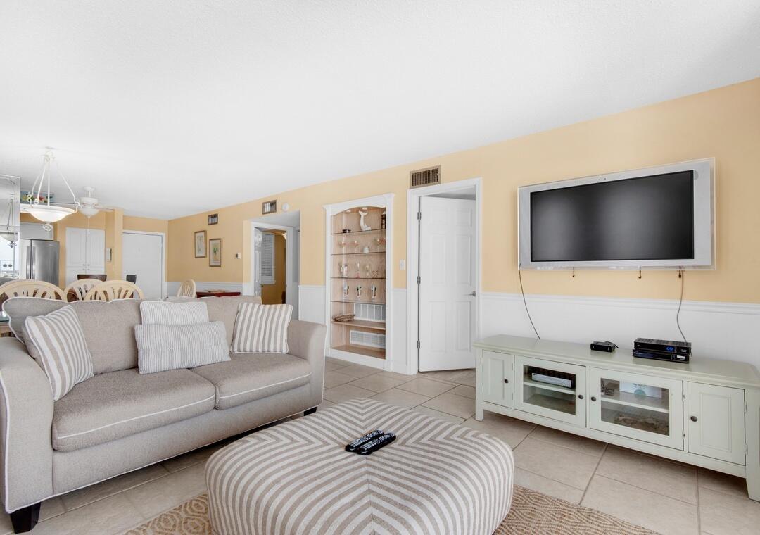 DOLPHIN POINT CONDO - Residential