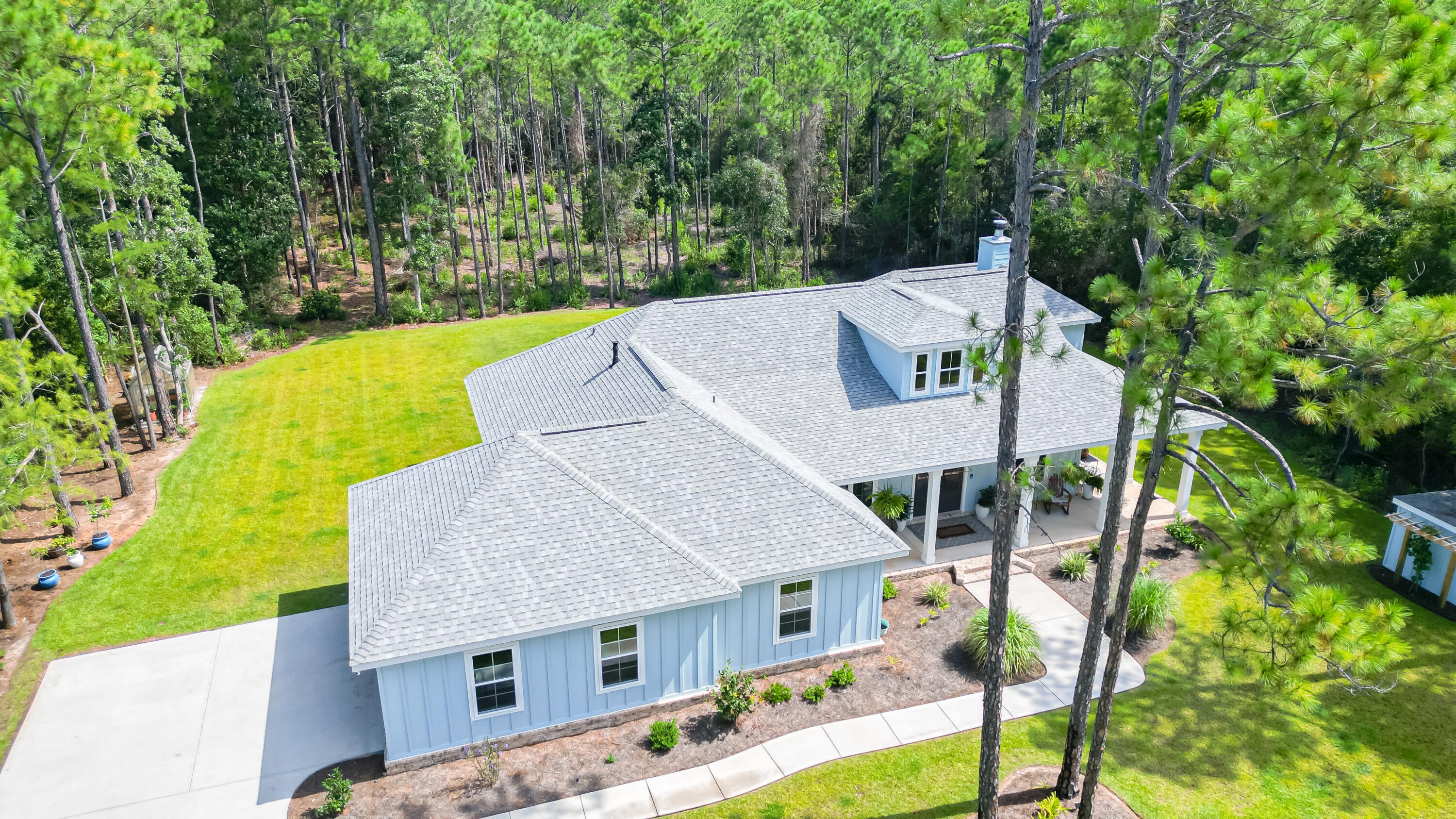 NO RECORDED SUBDIVISION - Residential