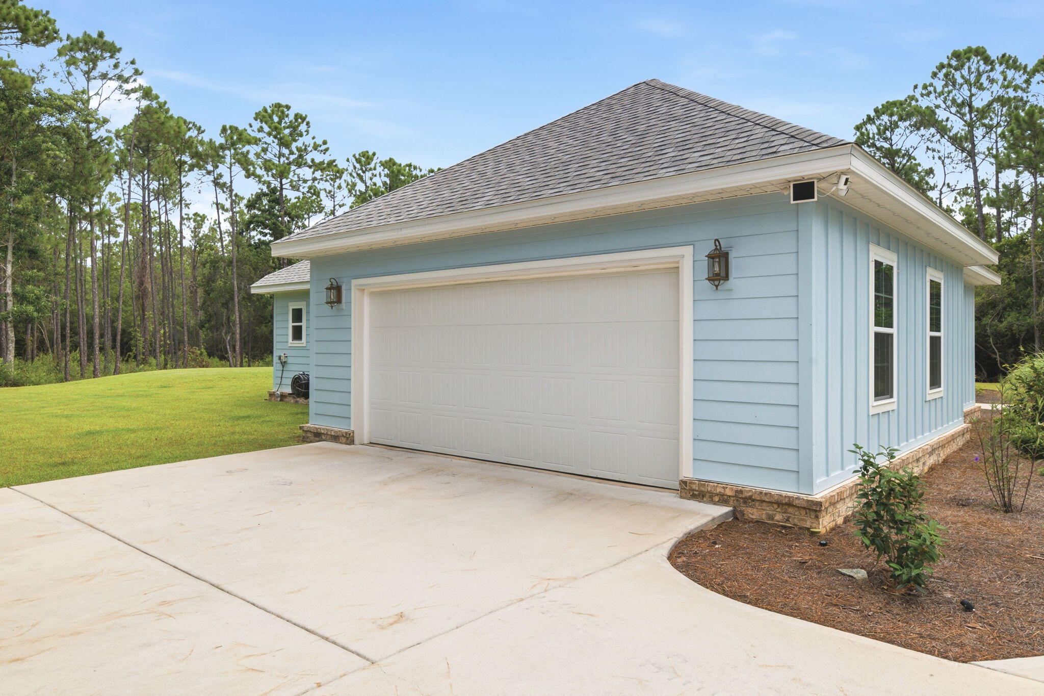 NO RECORDED SUBDIVISION - Residential