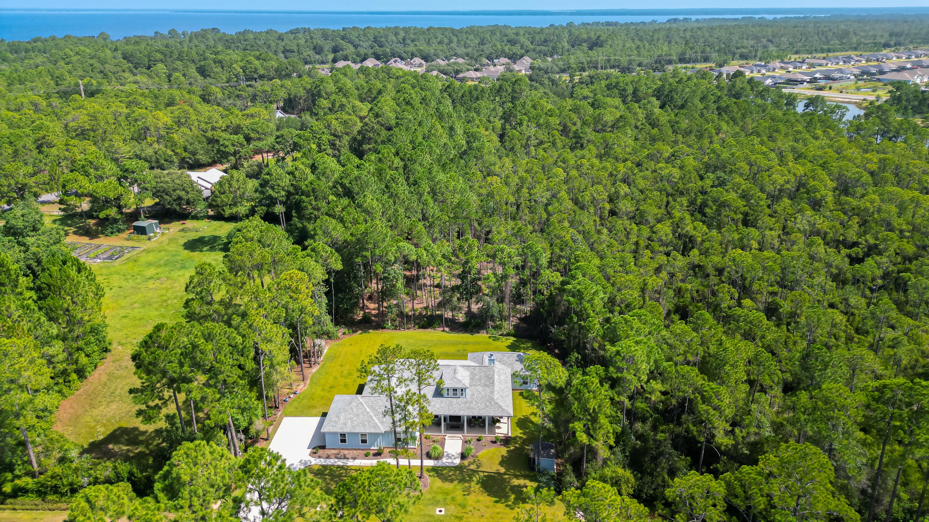 NO RECORDED SUBDIVISION - Residential