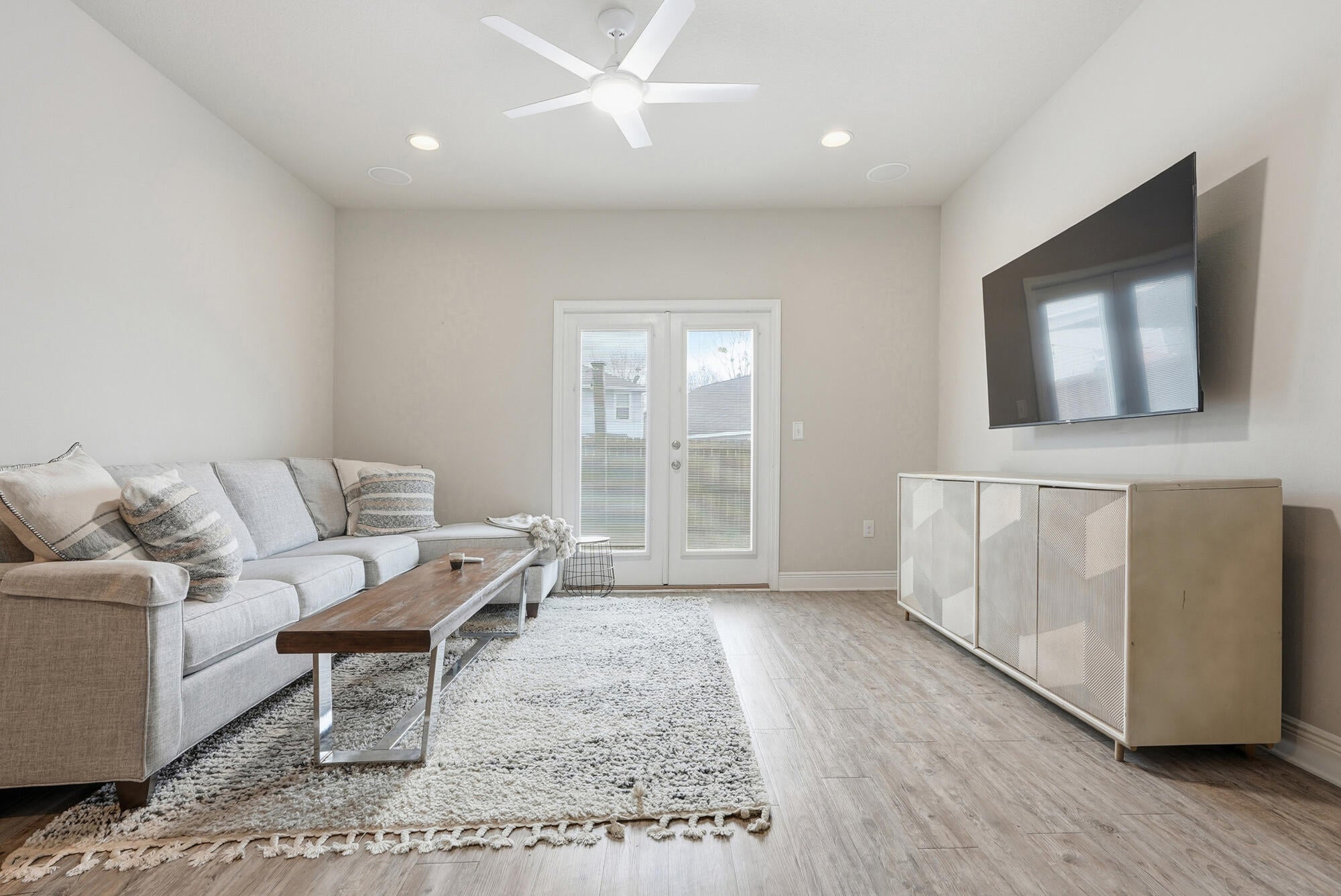 LAGRANGE LANDING - Residential Lease