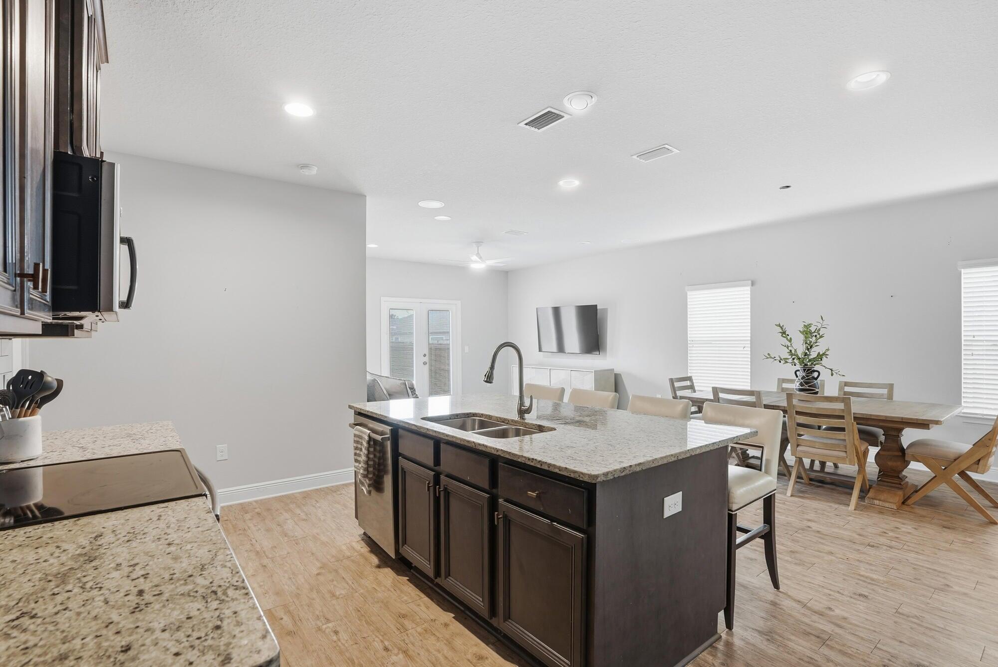 LAGRANGE LANDING - Residential Lease