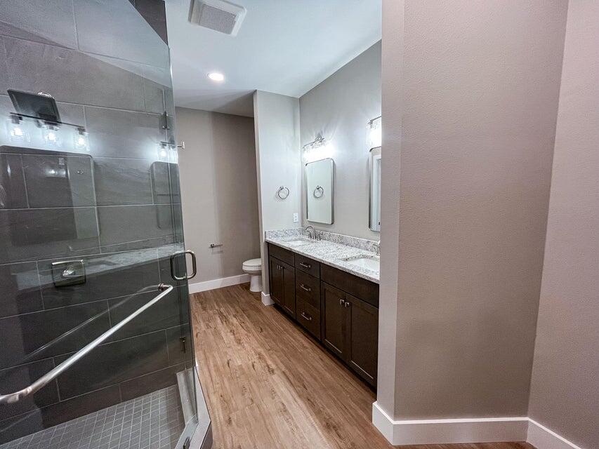 HIDDEN BAY VILLAGE - Residential Lease
