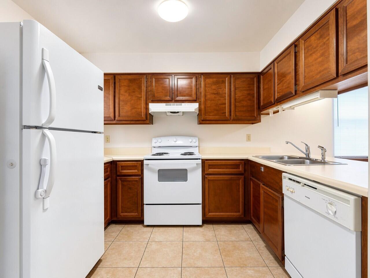 UNRECORDED SUBDIVISION - Residential Lease