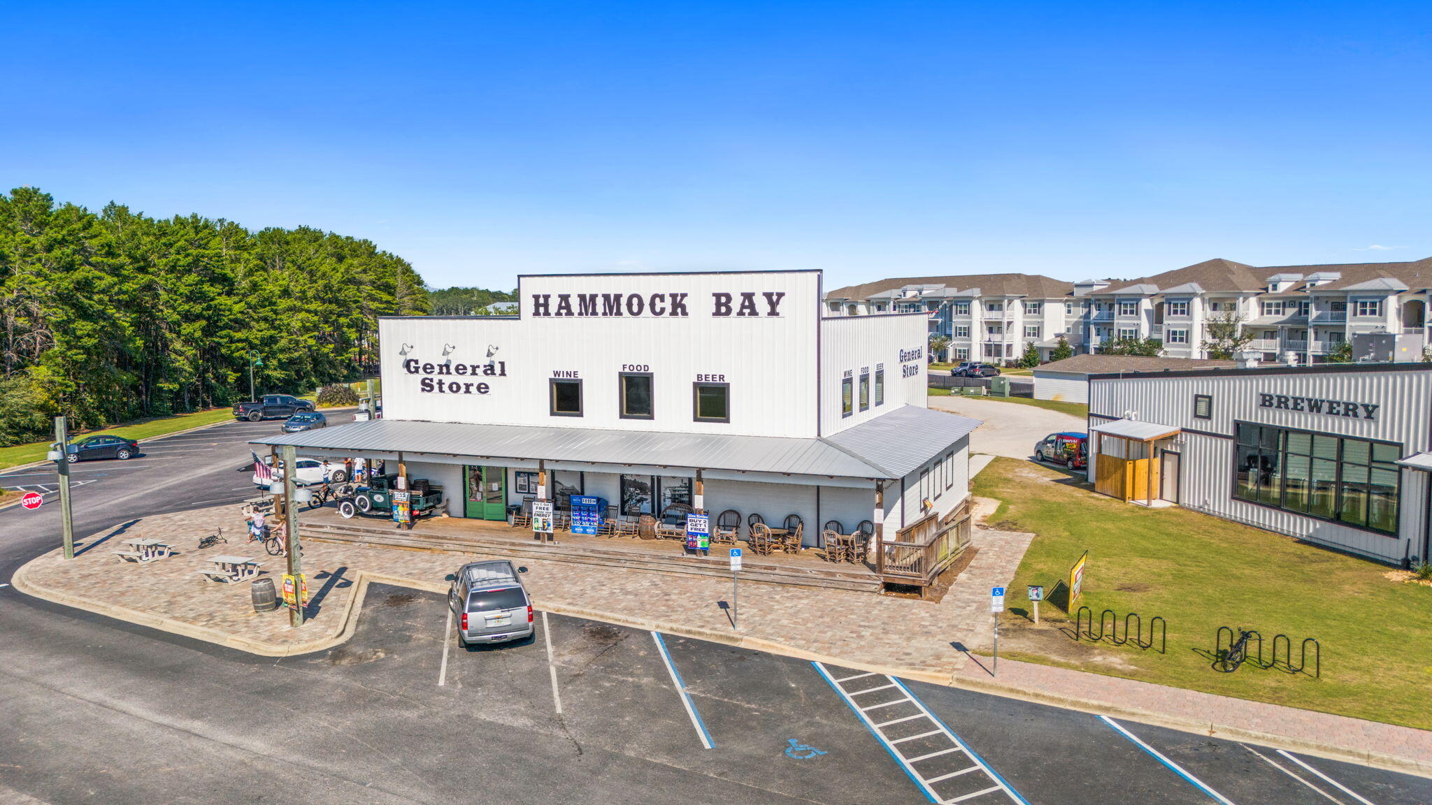 HAMMOCK BAY - Residential