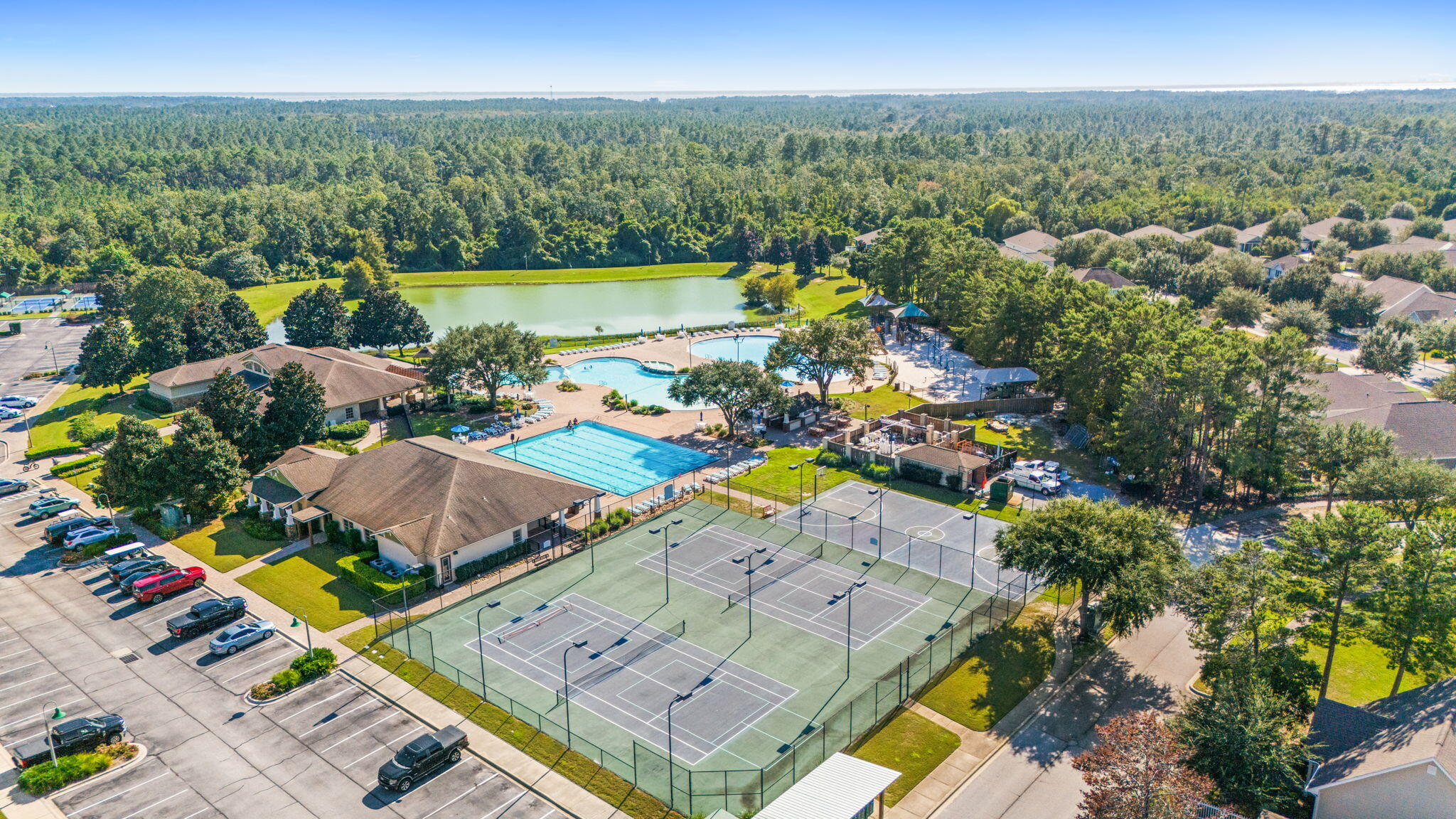 HAMMOCK BAY - Residential