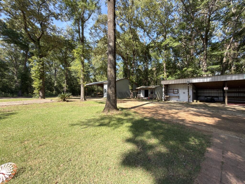 NO RECORDED SUBDIVISION - Residential