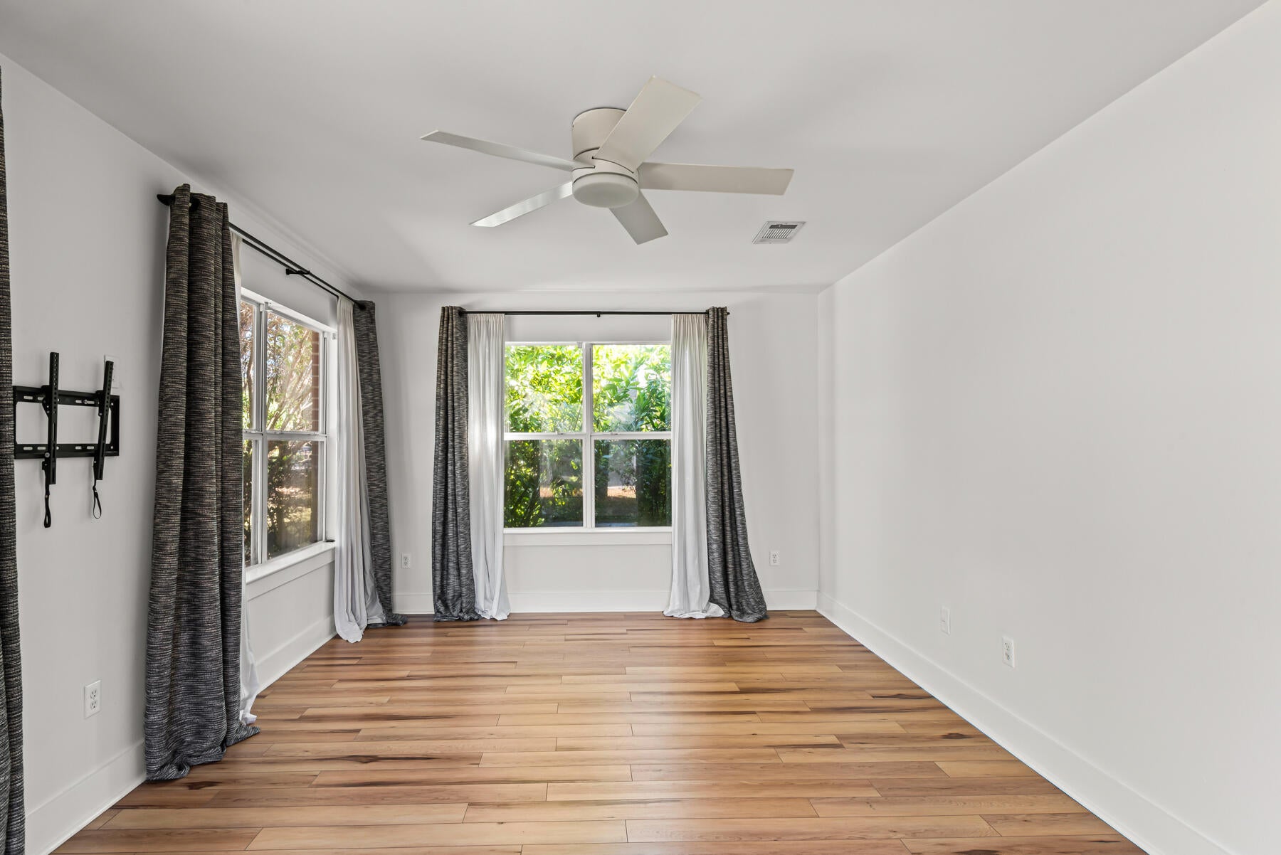 MAGNOLIA PLANTATION AT BLUEWATER BAY - Residential
