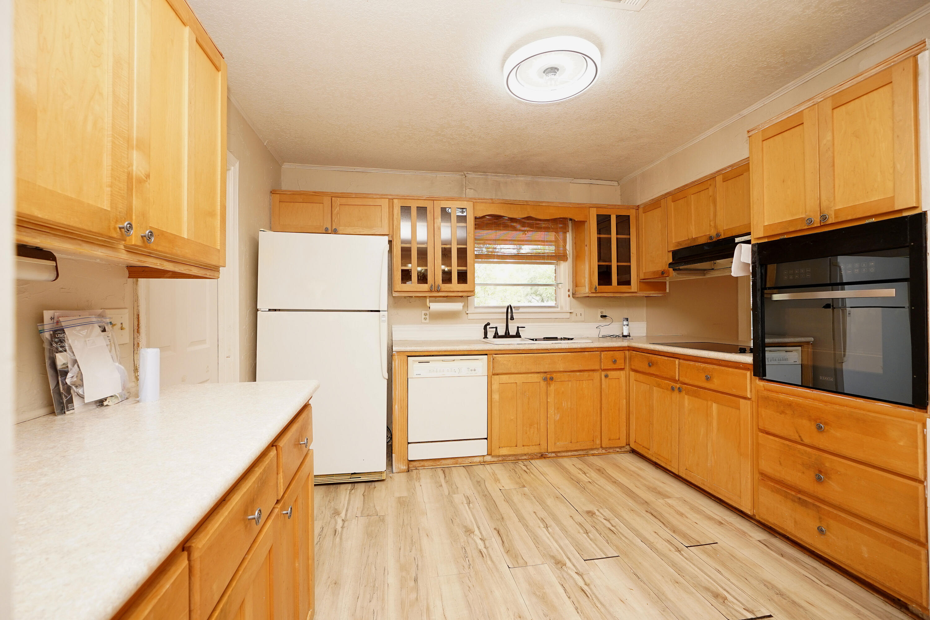 BAYOU WOODS - Residential