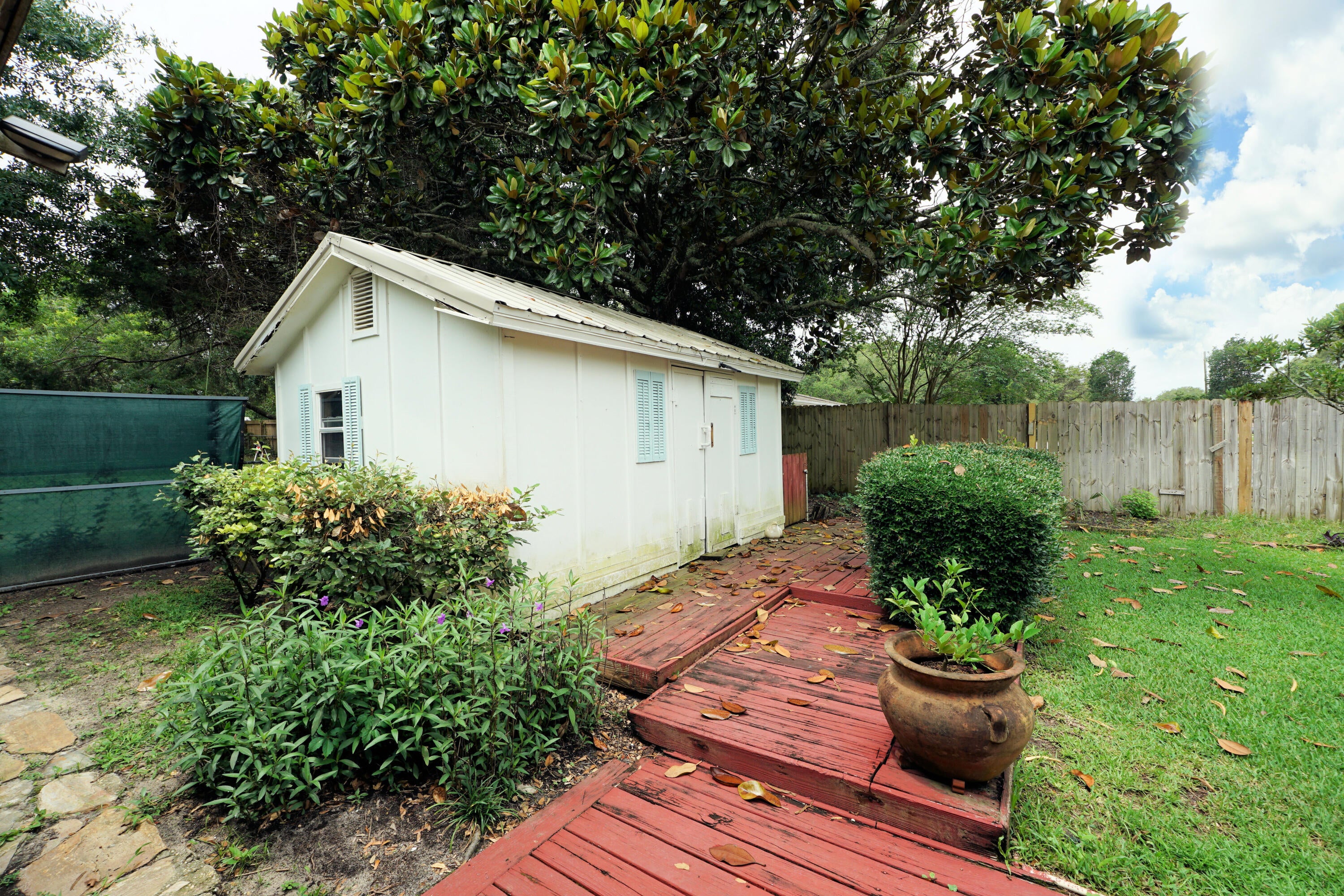 BAYOU WOODS - Residential