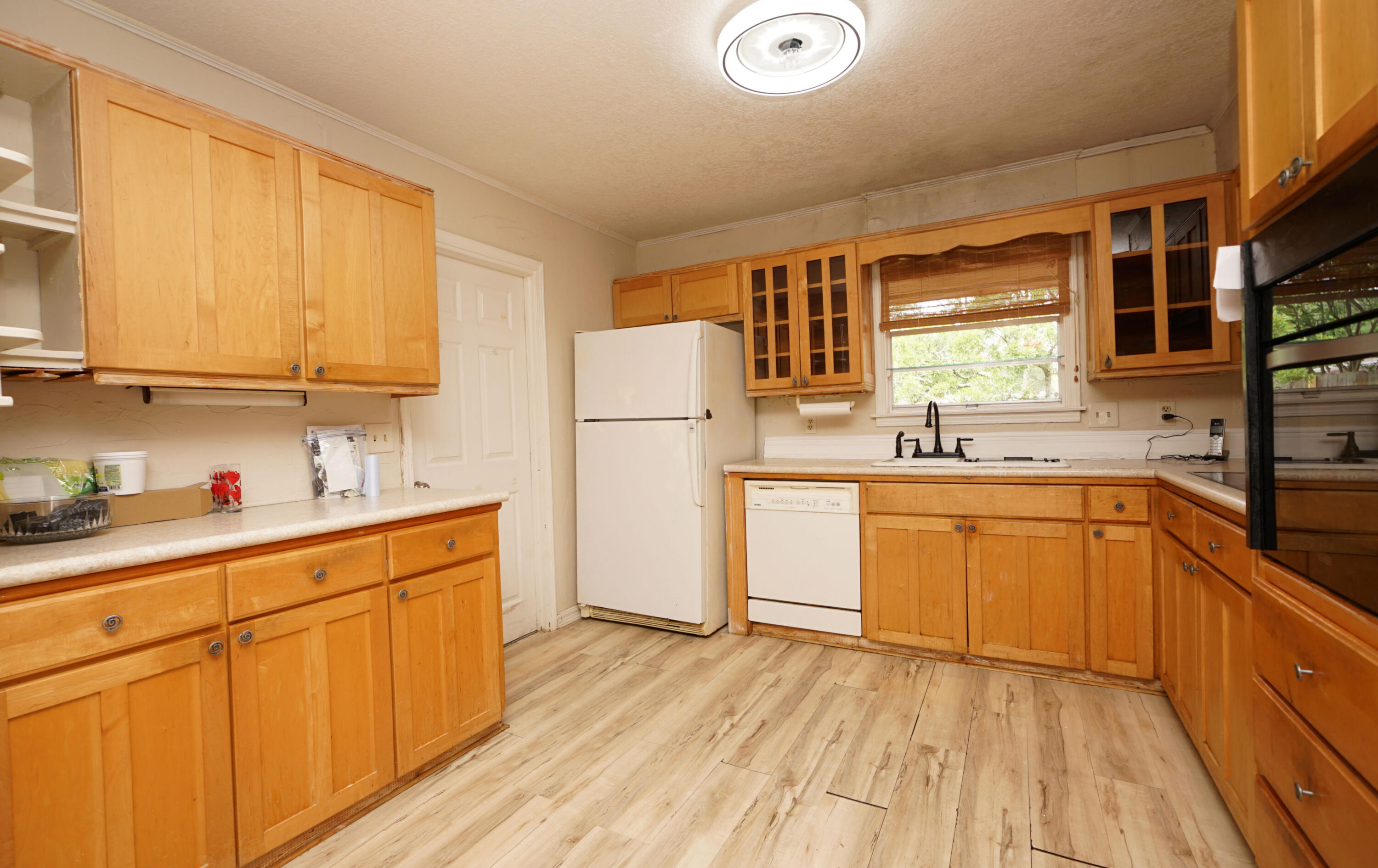 BAYOU WOODS - Residential
