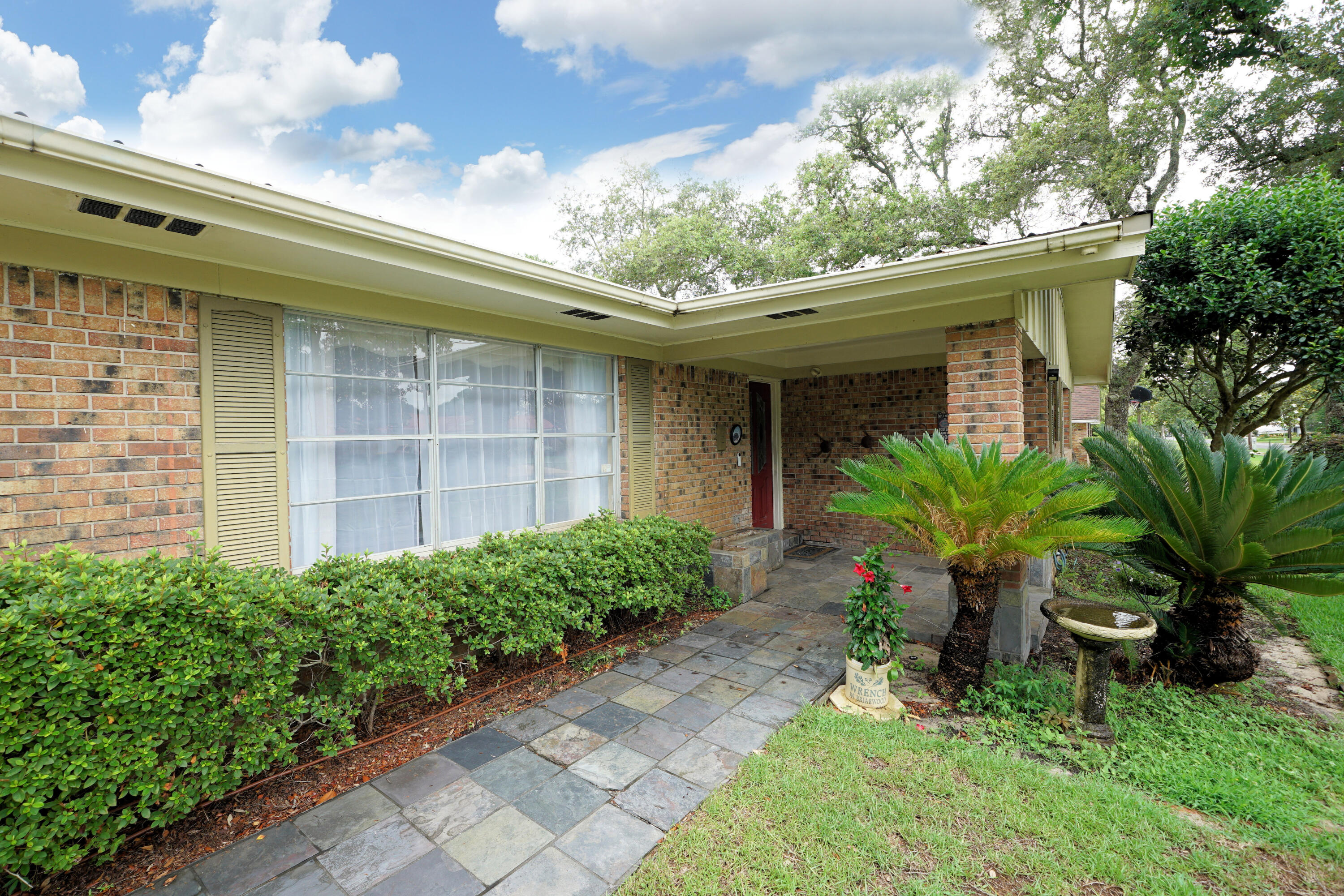 BAYOU WOODS - Residential