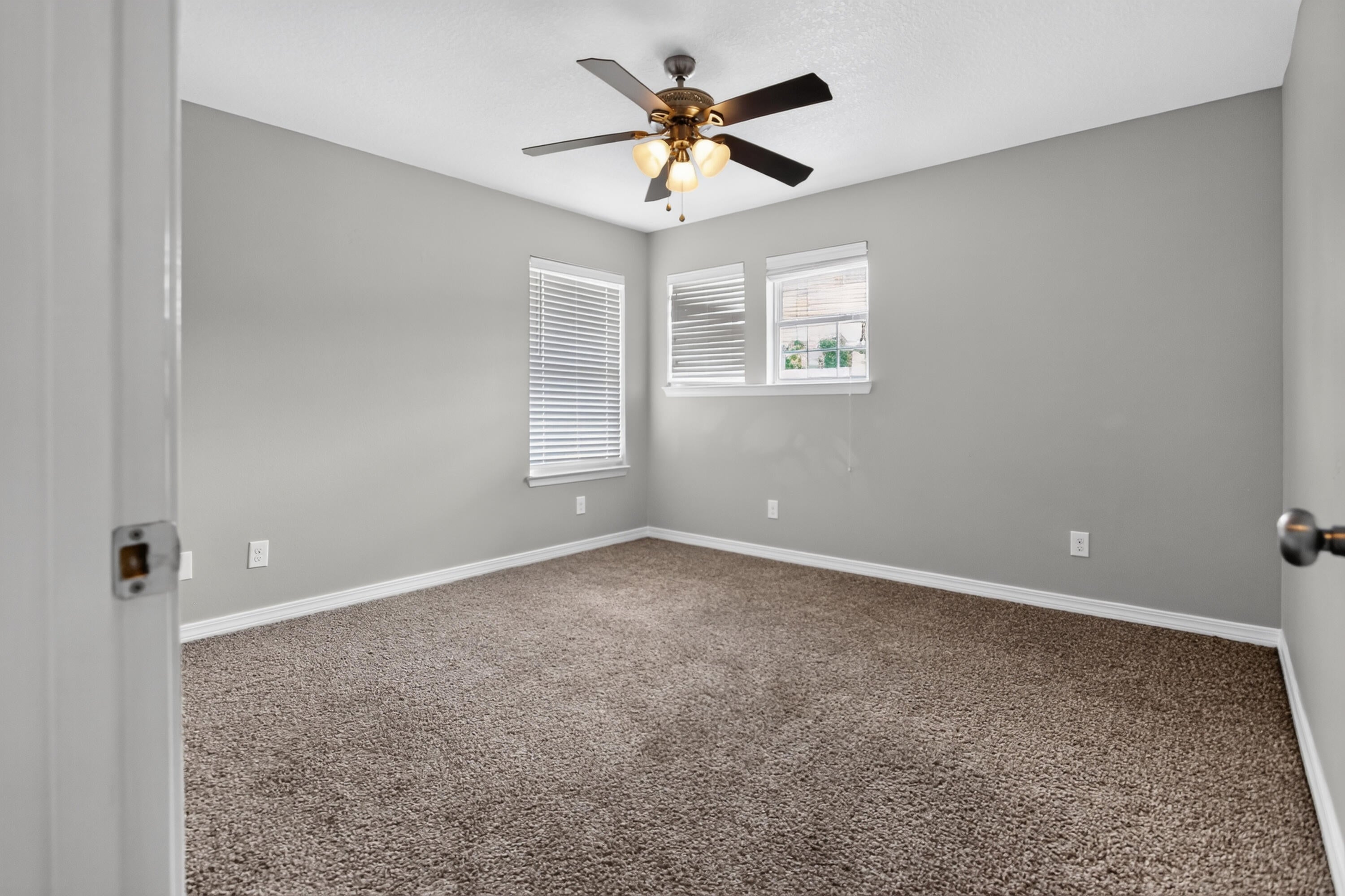 STILLWELL SOUTH - Residential Lease