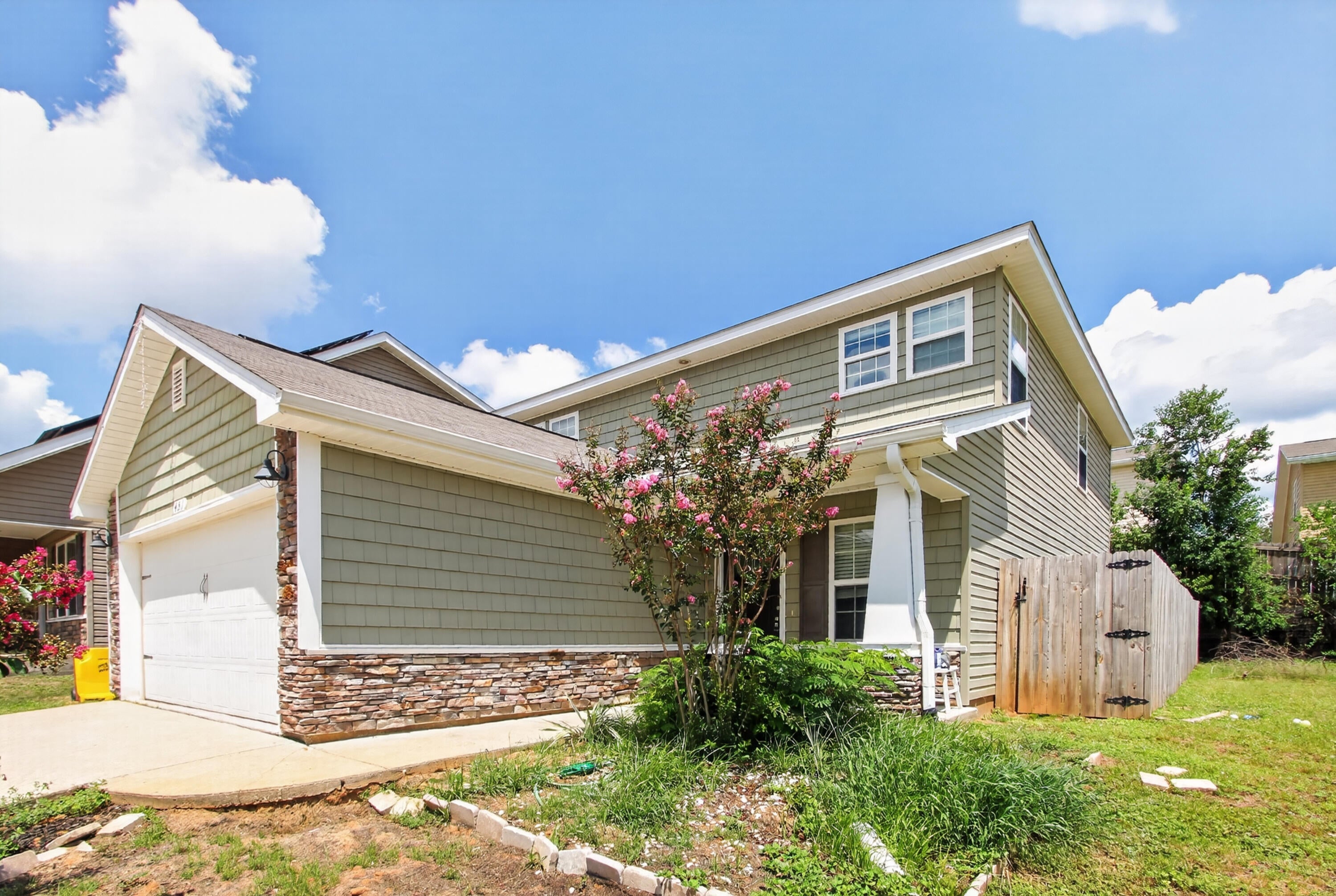 STILLWELL SOUTH - Residential Lease