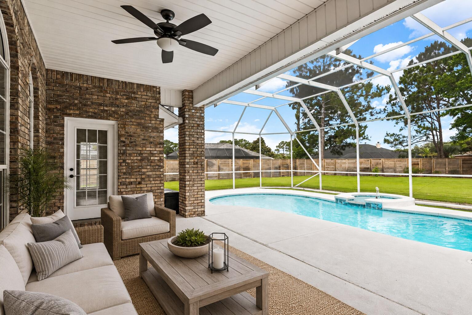 EMERALD BAY WEST - Residential