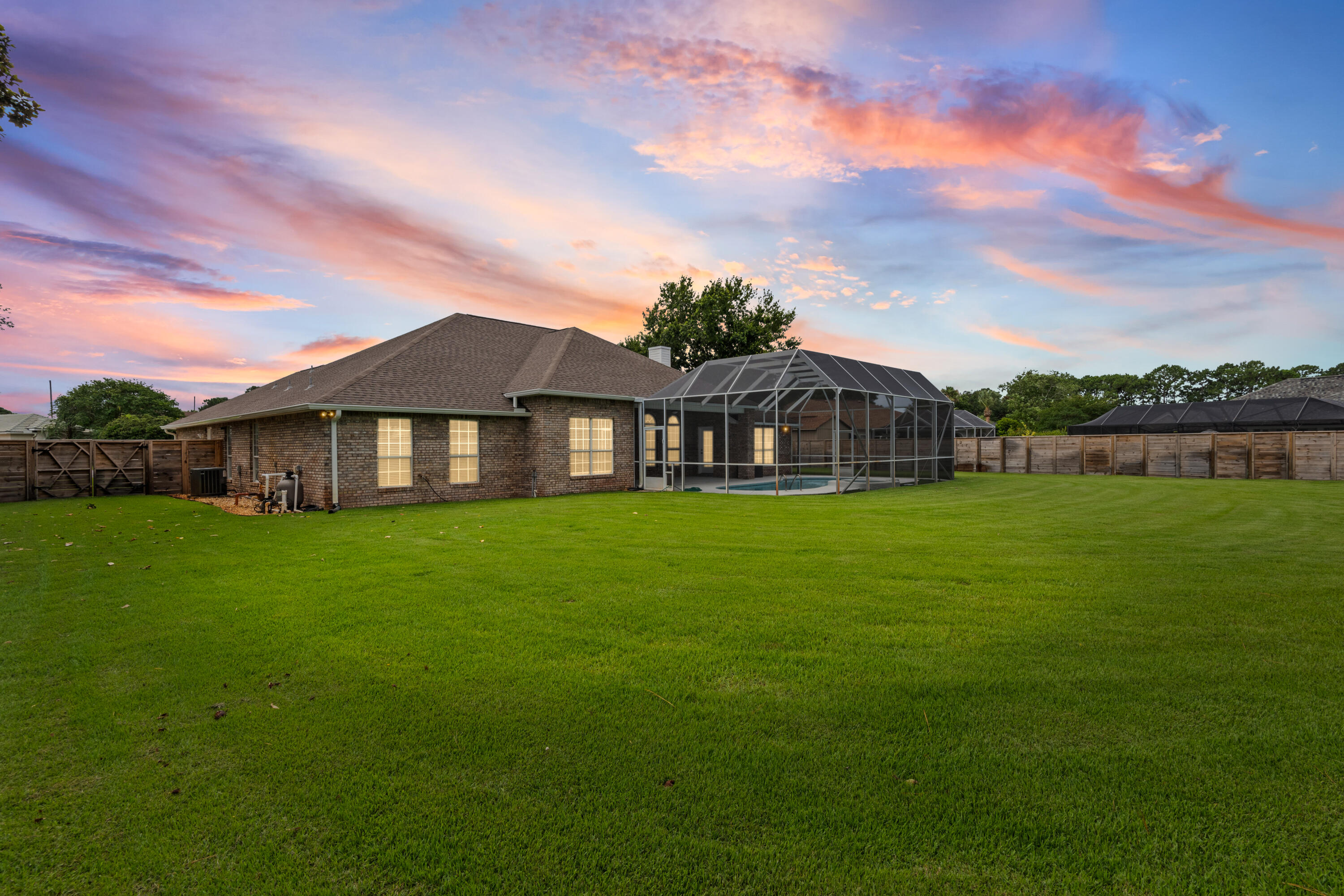 EMERALD BAY WEST - Residential