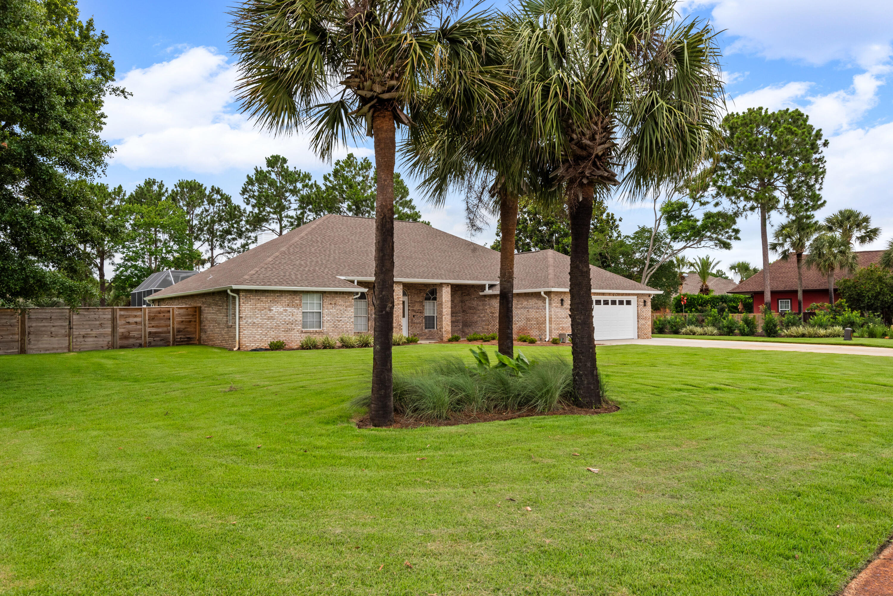 EMERALD BAY WEST - Residential