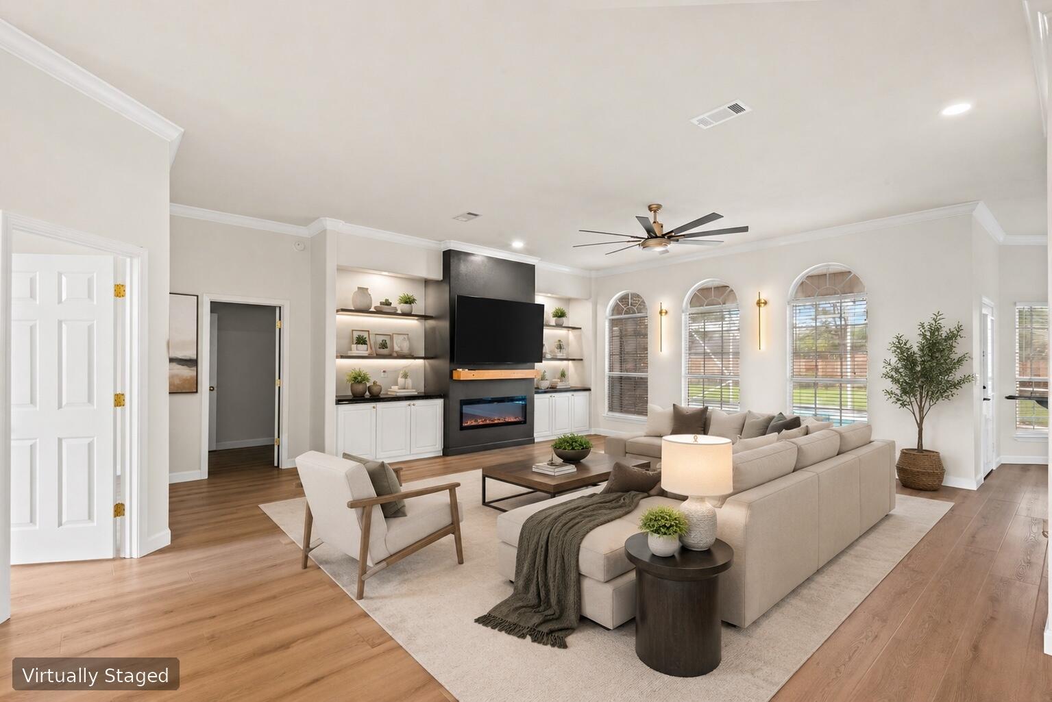 EMERALD BAY WEST - Residential