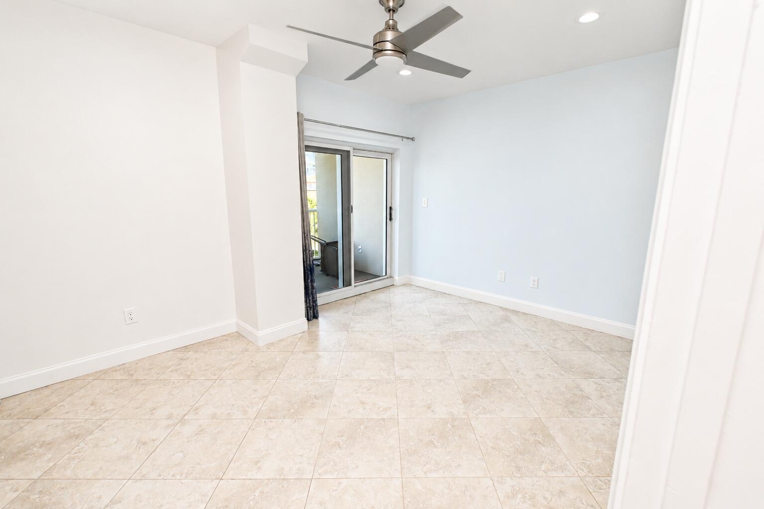 SUN KING TOWERS PH 1 - Residential Lease