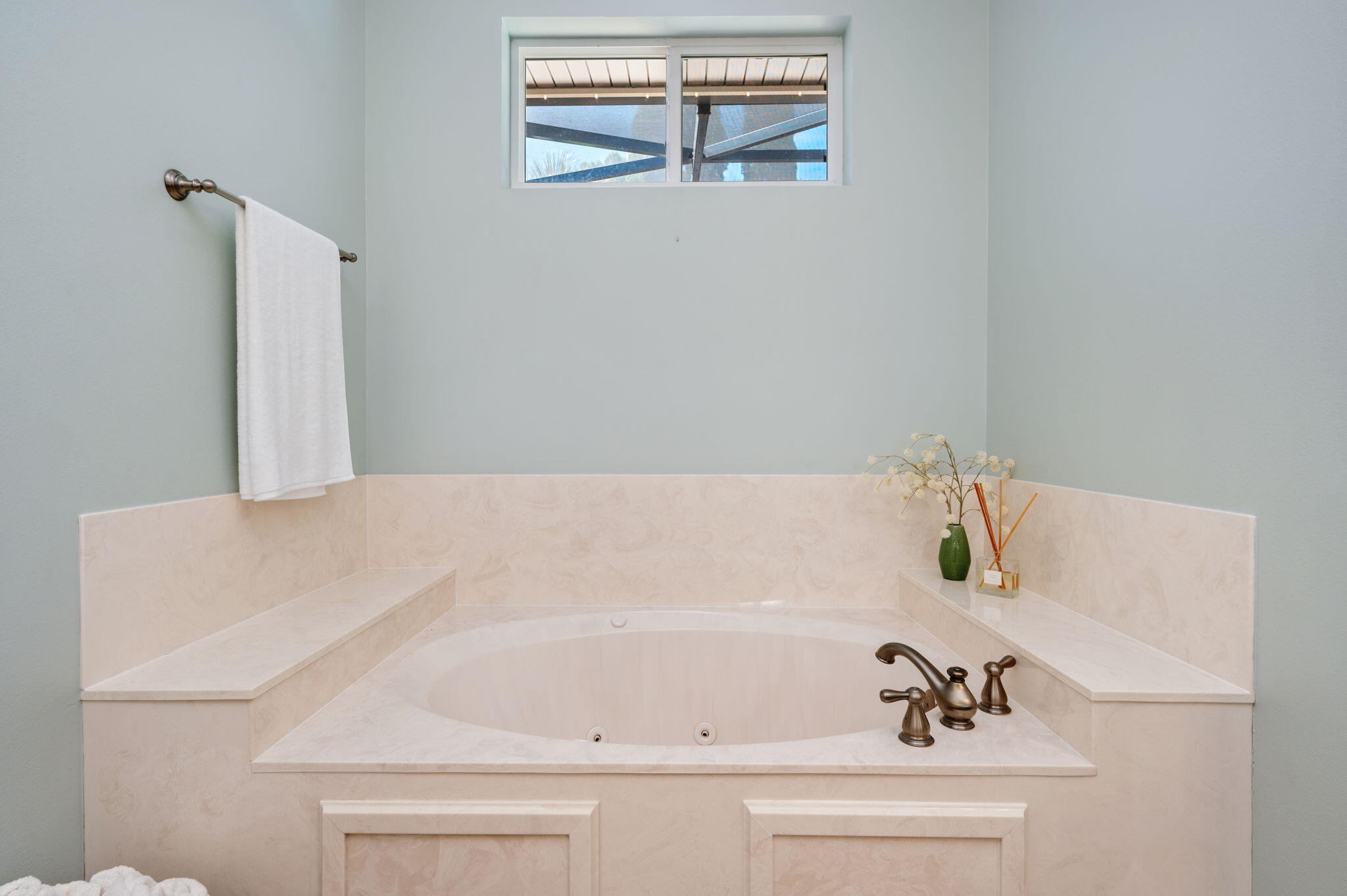 PLANTATION OAKS OF MARY ESTHER S/D - Residential