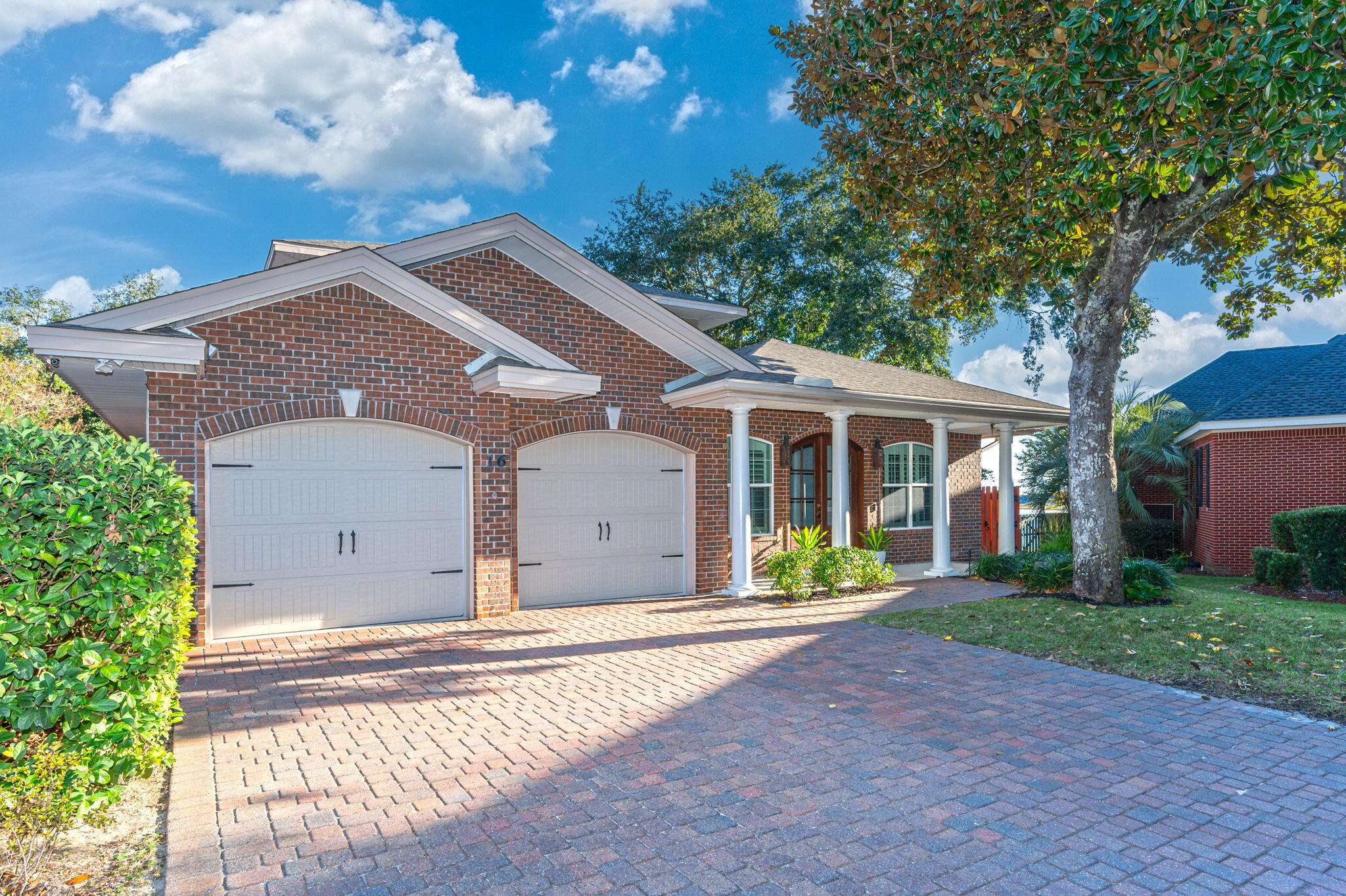 PLANTATION OAKS OF MARY ESTHER S/D - Residential