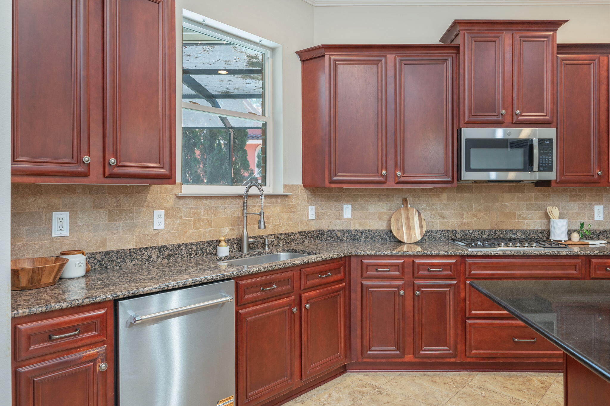 PLANTATION OAKS OF MARY ESTHER S/D - Residential