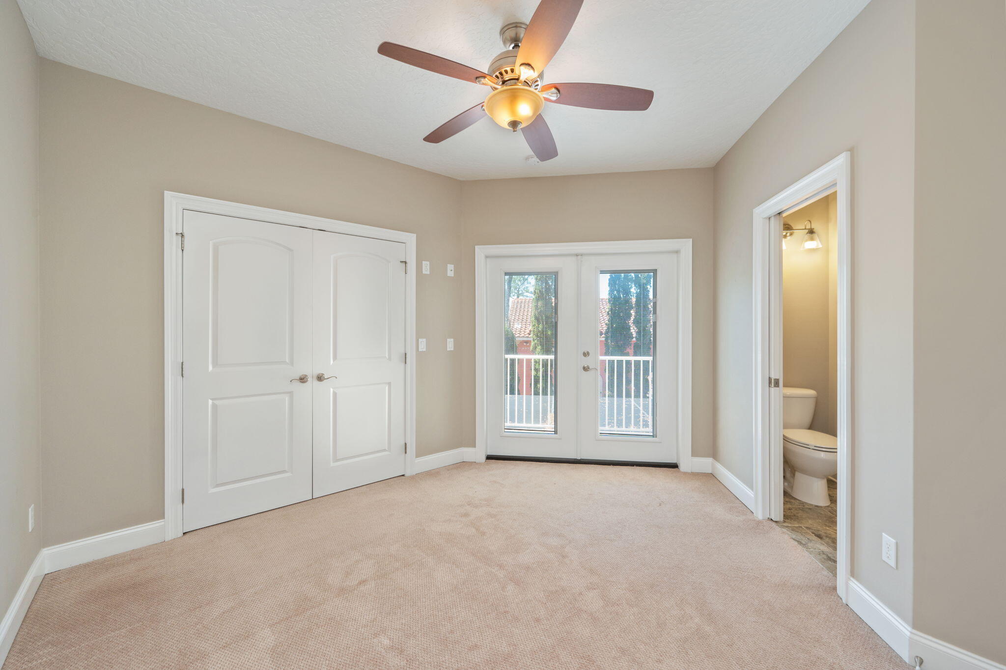 PLANTATION OAKS OF MARY ESTHER S/D - Residential