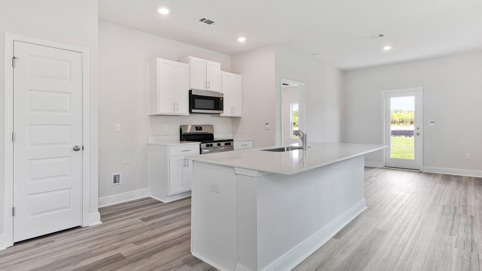 Waterside at East Bay - Residential