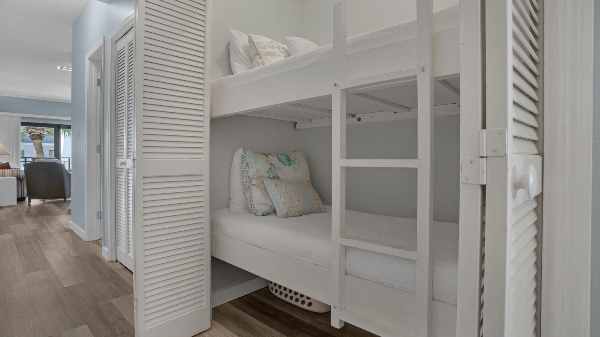 PALMS AT SEAGROVE CONDO UNIT B - Residential