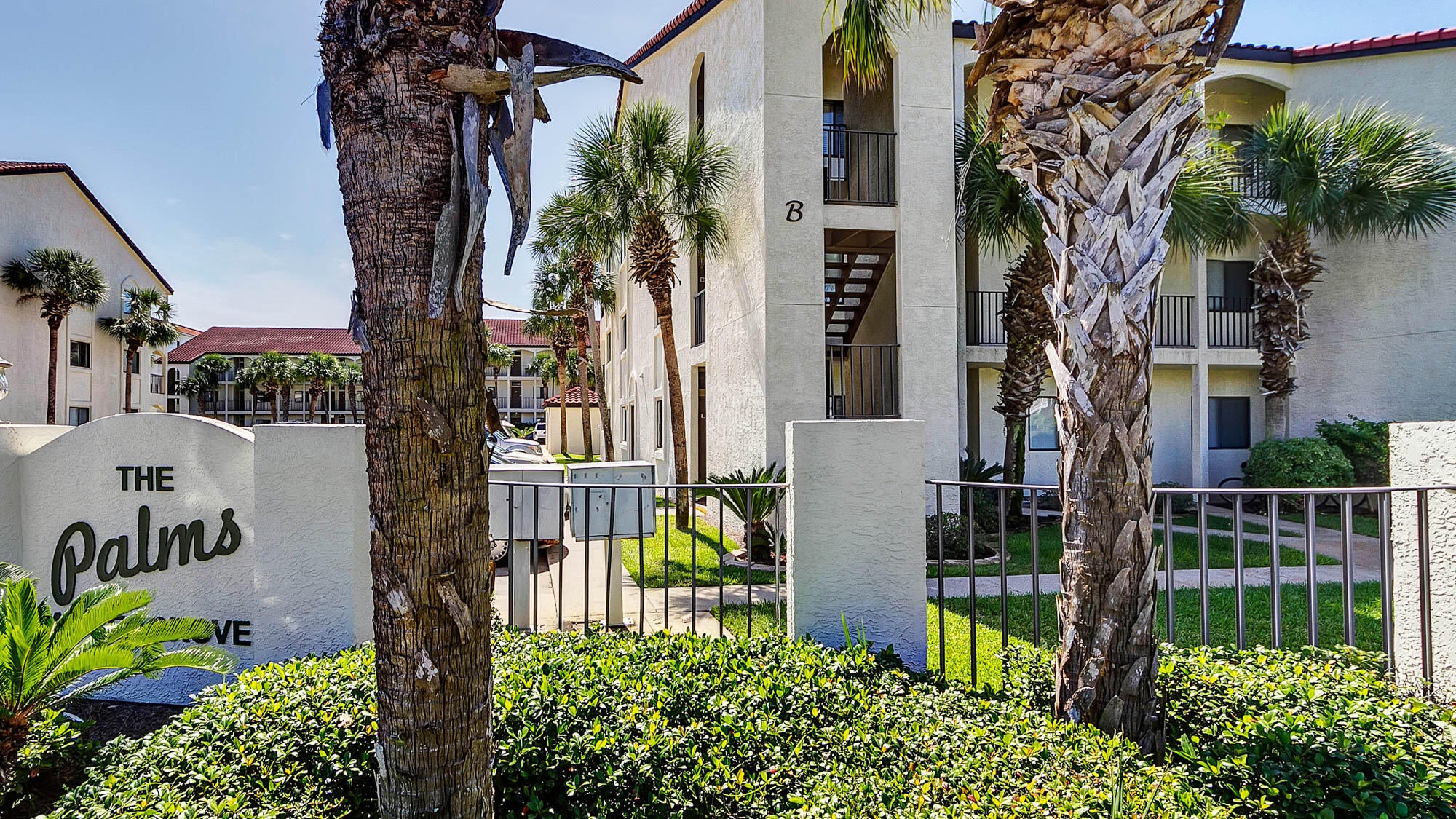 PALMS AT SEAGROVE CONDO UNIT B - Residential