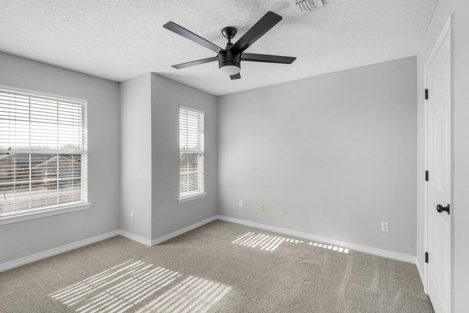 PARKER'S LANDING - Residential Lease