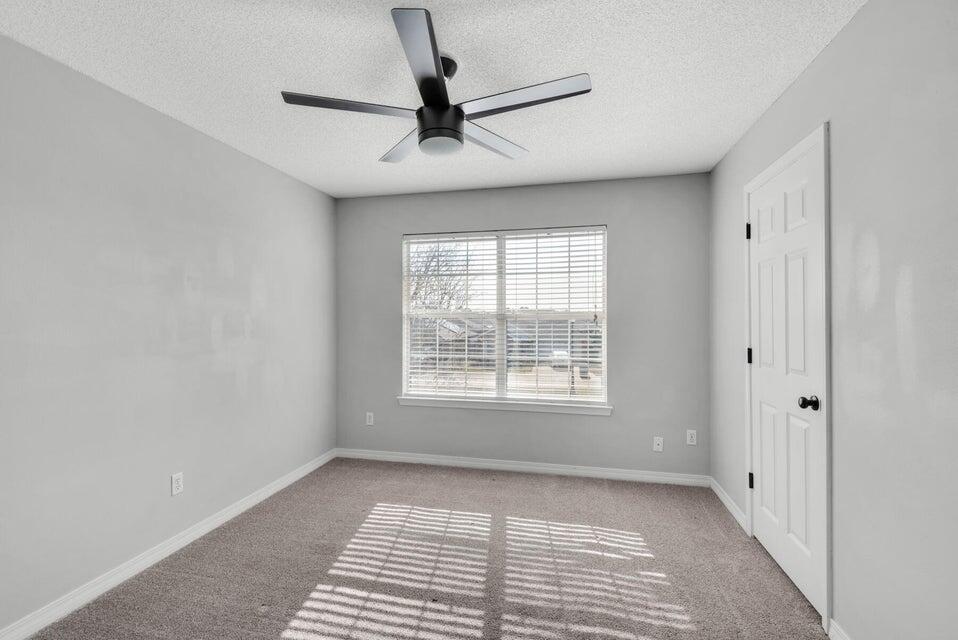PARKER'S LANDING - Residential Lease