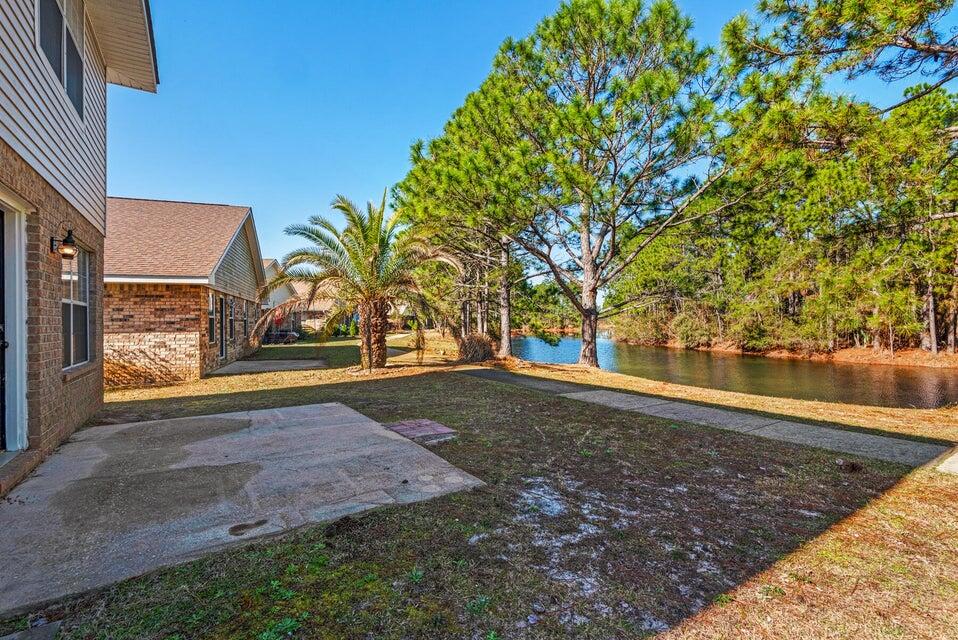 PARKER'S LANDING - Residential Lease