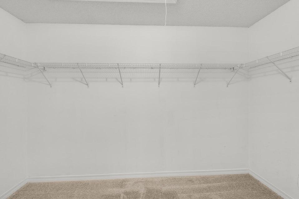 PARKER'S LANDING - Residential Lease