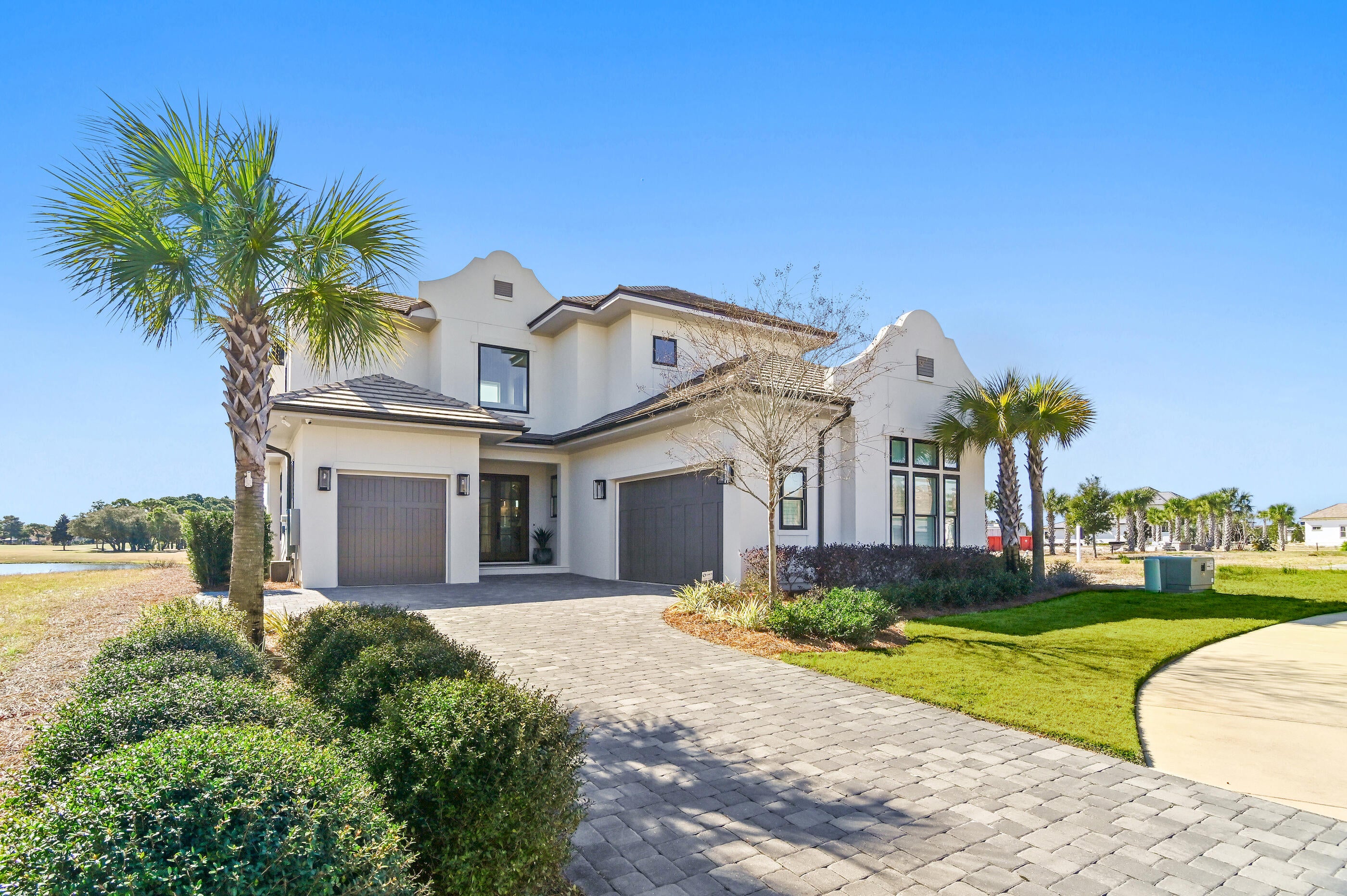 Regatta Bay - Land