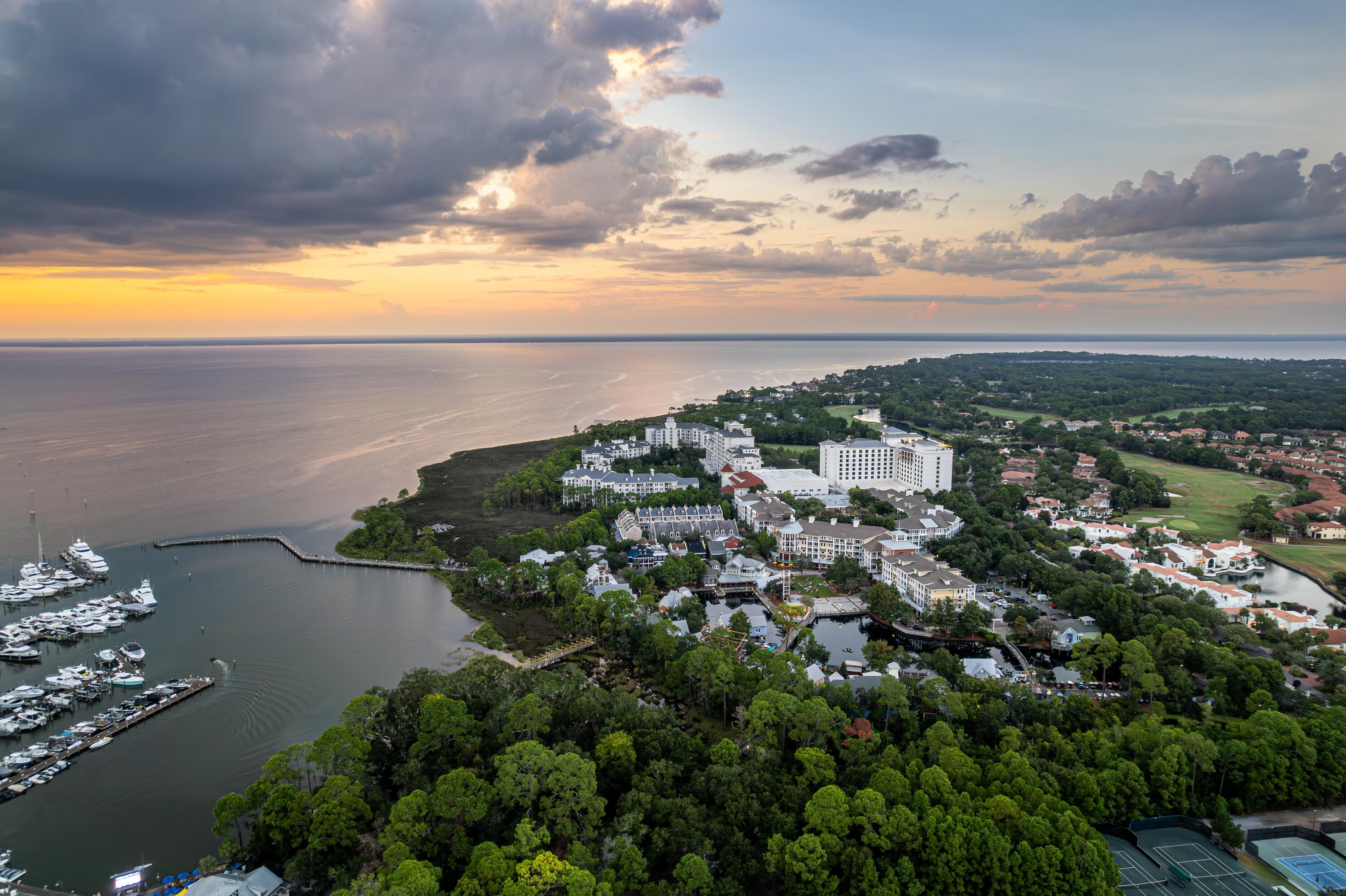 GRAND SANDESTIN - Residential
