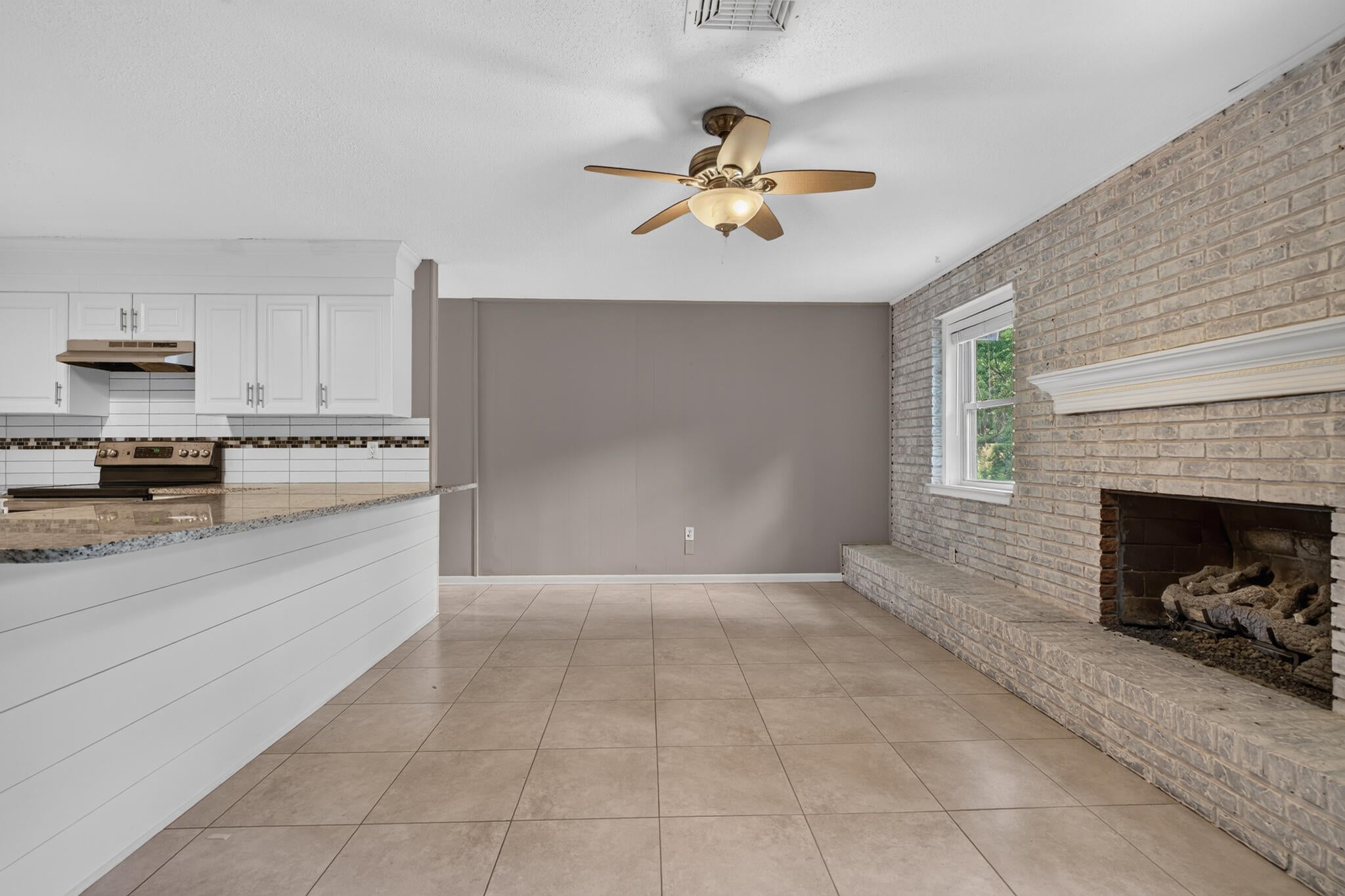Poquito Bayou - Residential