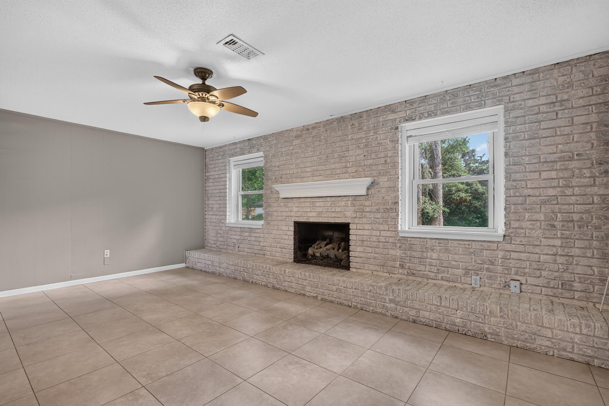 Poquito Bayou - Residential