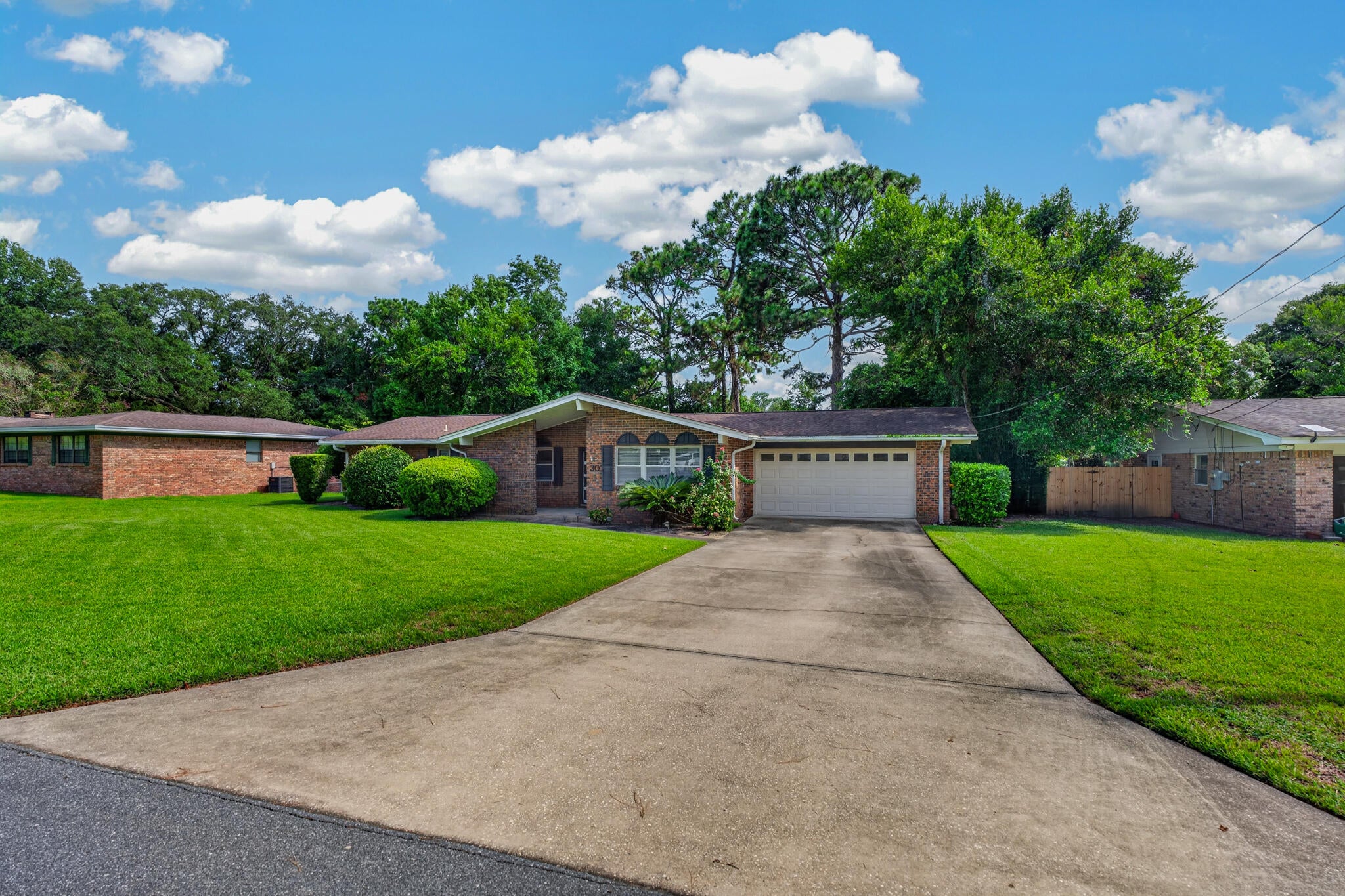 Poquito Bayou - Residential