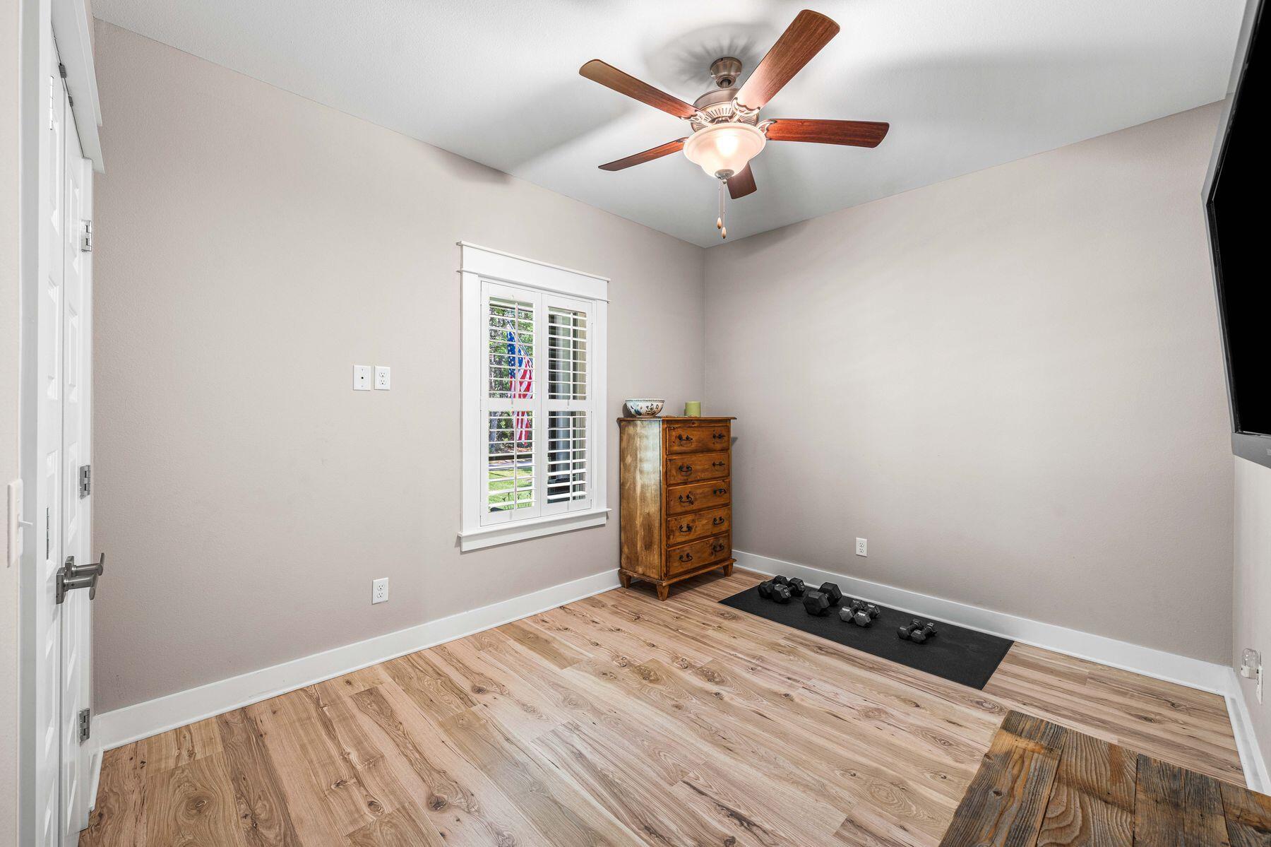 Cross Creek Shores - Residential