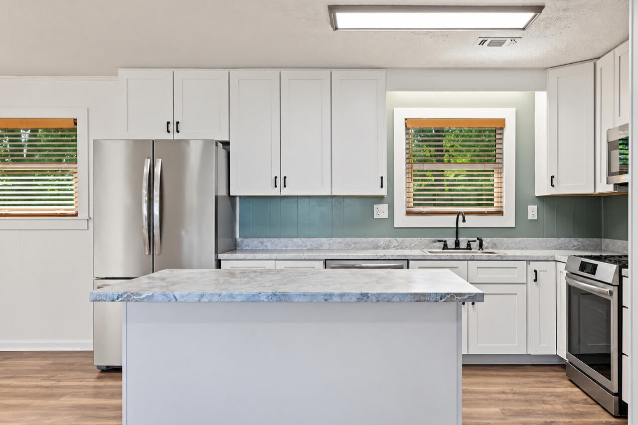 LAKEVIEW TERRACE S/D UNRECD - Residential