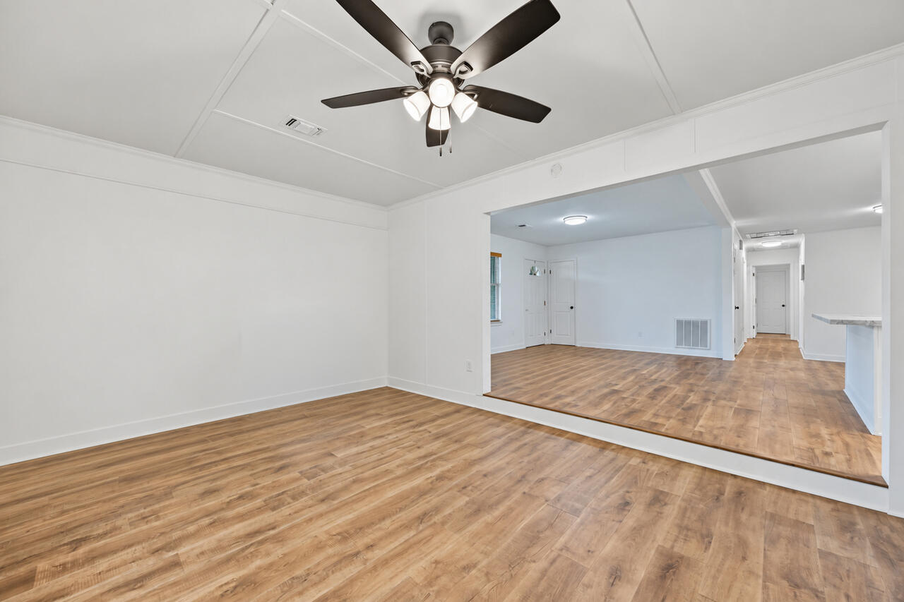 LAKEVIEW TERRACE S/D UNRECD - Residential