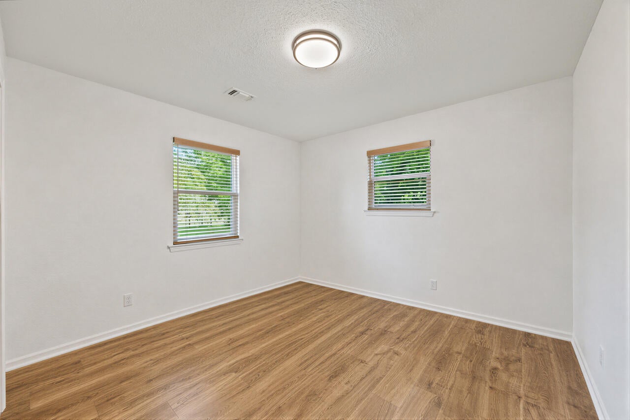 LAKEVIEW TERRACE S/D UNRECD - Residential